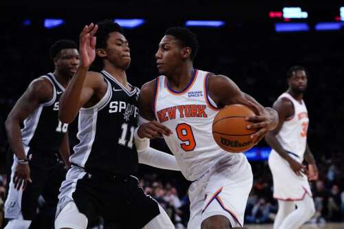 Knicks 111, Spurs 96: Scenes from some tidy dominance from RJ Barrett -  Posting and Toasting