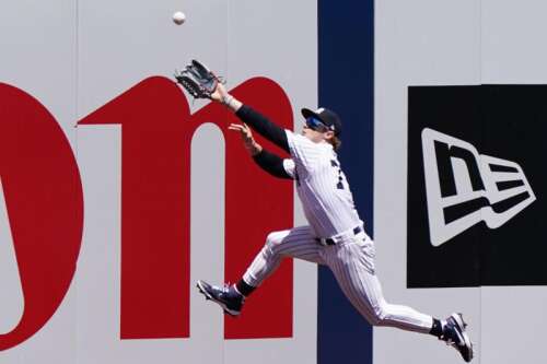 Yankees not certain Clint Frazier will play again amid vision issues 