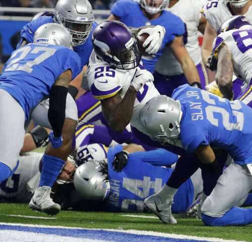 Case Keenum-led Vikings beat Lions 30-23, adding to division lead