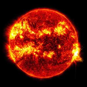 Sun shoots out biggest solar flare in almost 2 decades