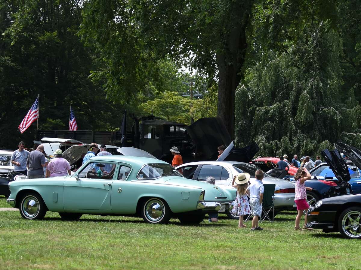 Ted Aub Memorial Car Show Comes to Town Green