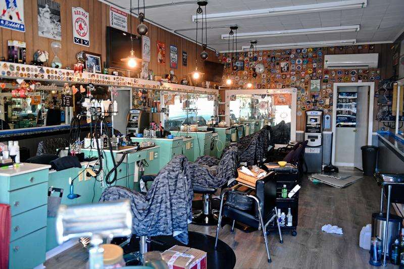 Lamont: Hair salons, barber shops no longer opening Wednesday