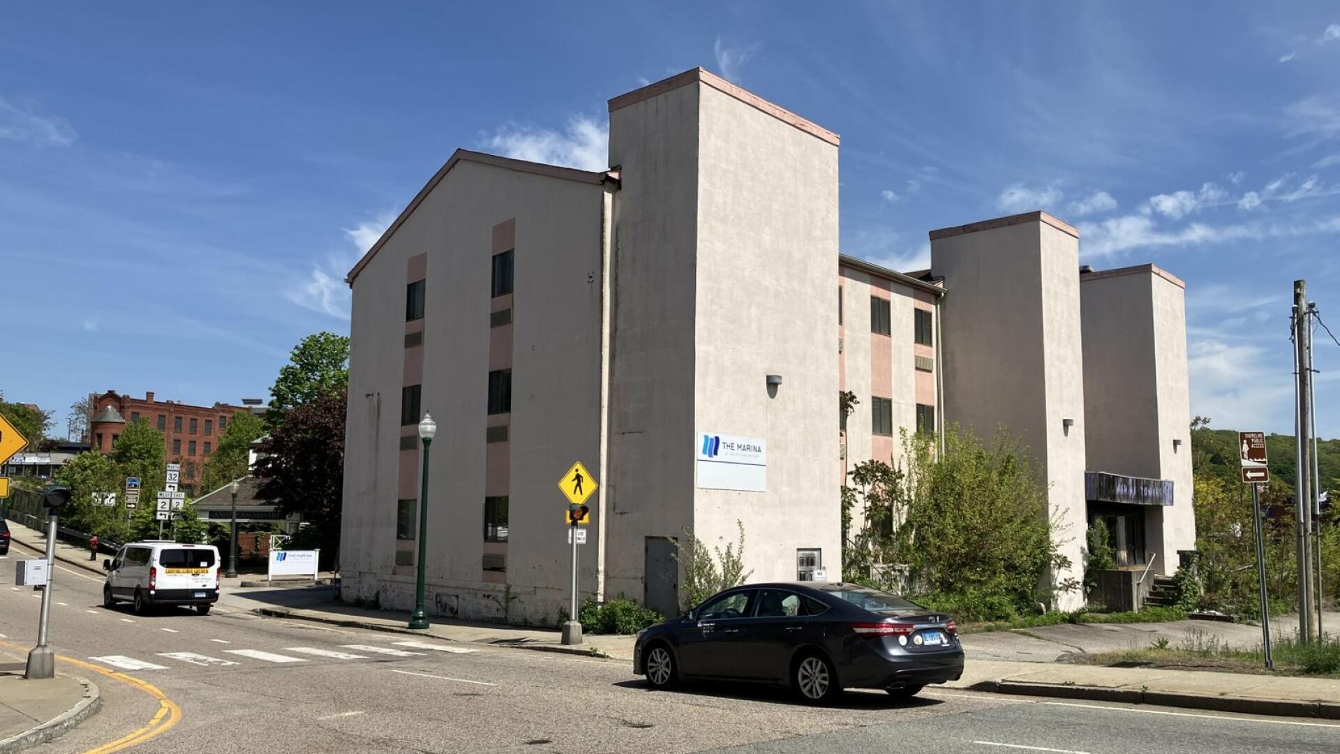Norwich looks to purchase blighted, vacant building at Norwich Harbor