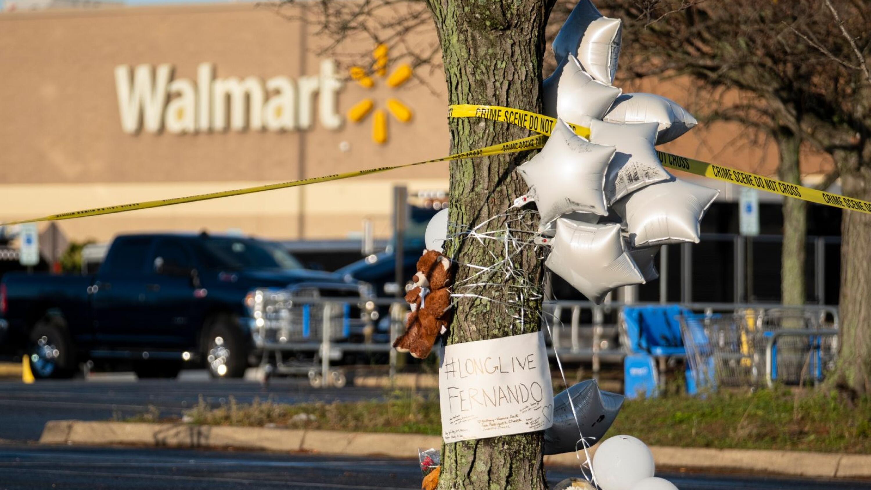 Walmart shooter left 'death note,' bought gun day of killing