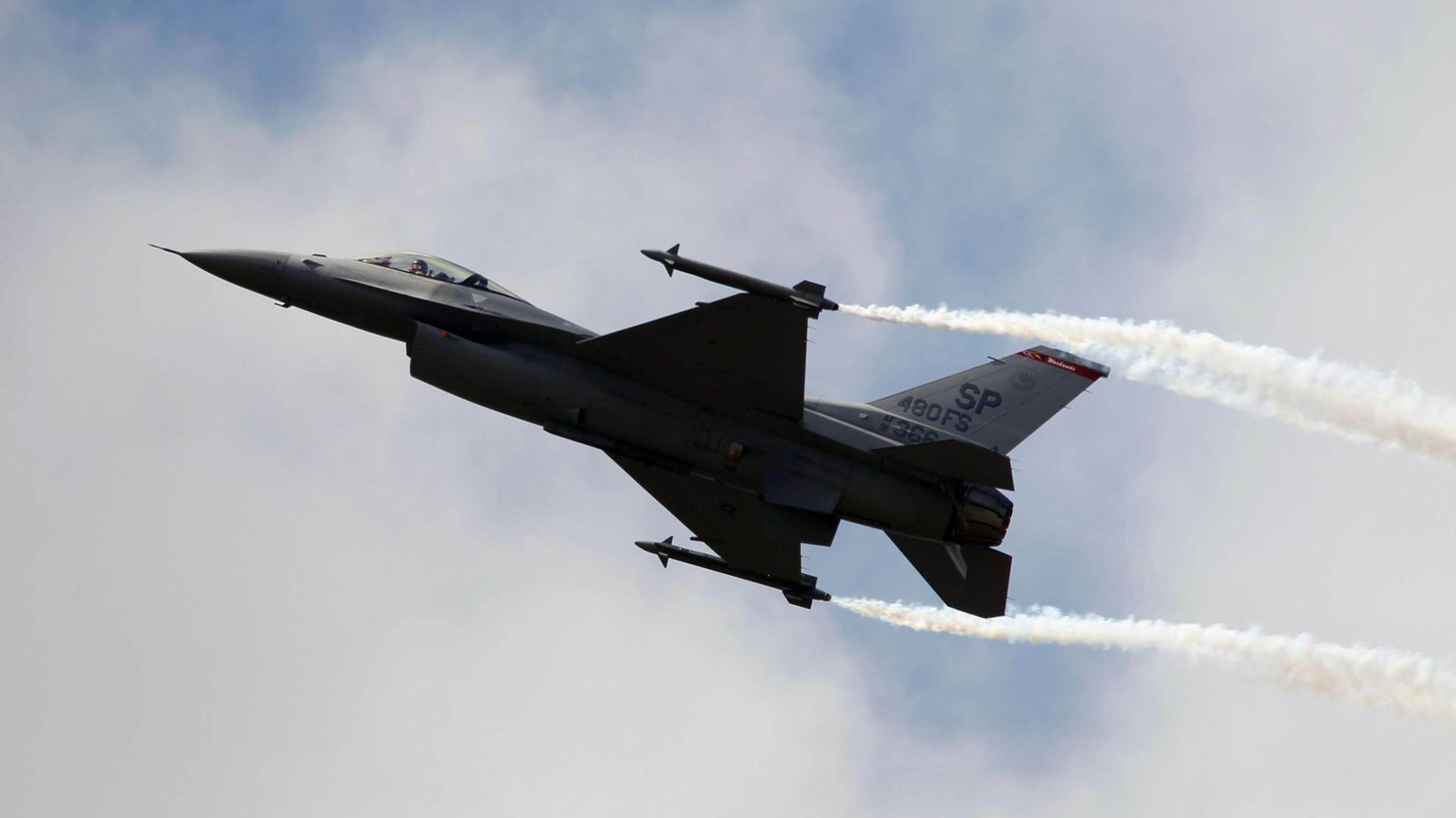 F-16 flier sent to intercept plane saw pilot slumped over before crash